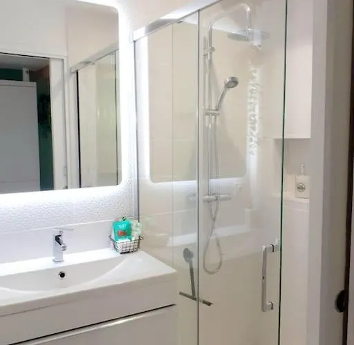 بيت للعطل Duplex Avec Jacuzzi