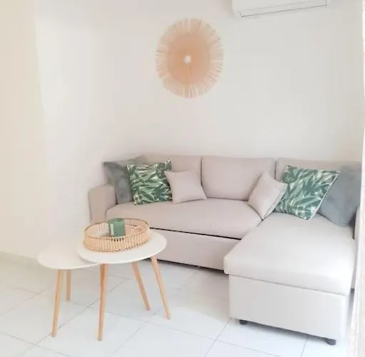 Duplex Avec Jacuzzi * Aumelas